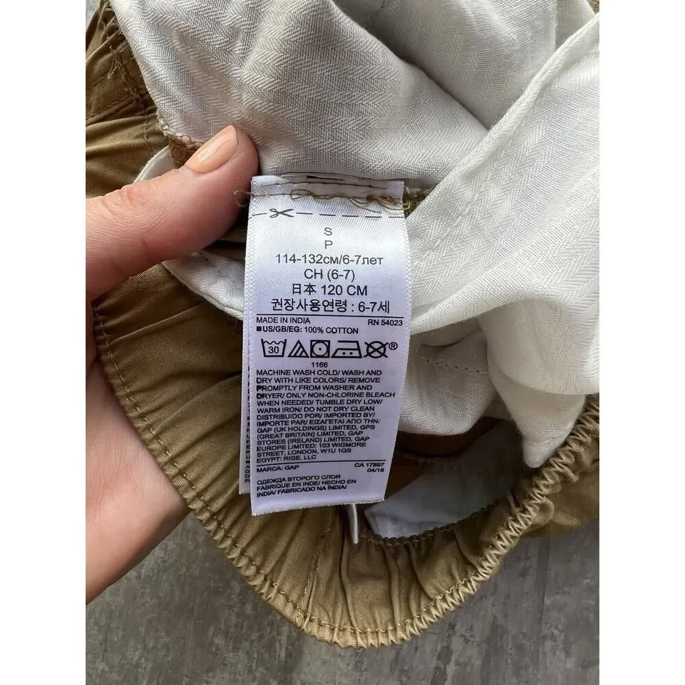 GAP Kids Boy Drawstring Elastic Short Pull-On Khaki Cargo Zip Pocket NEW S 6-7..